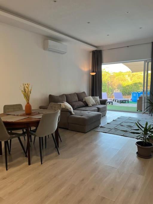 Quinta Da Alfarrobeira Peaceful Countryside Stay Faro Bagian luar foto